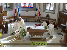 Dankgottesdienst der Kommunionkinder (Foto: Karl-Franz Thiede)